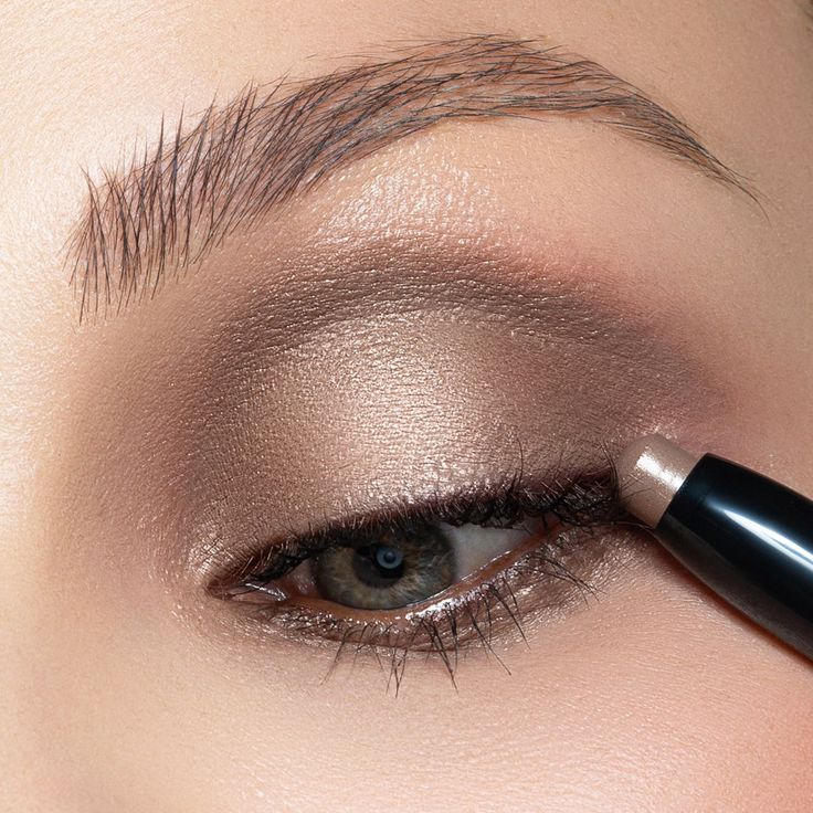 Maquillage des yeux