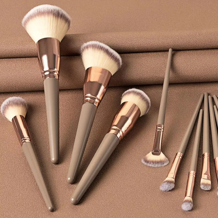 outils de maquillage