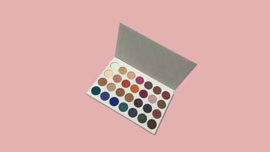 Palette maquillage yeux – Couleurs vives & usage polyvalent