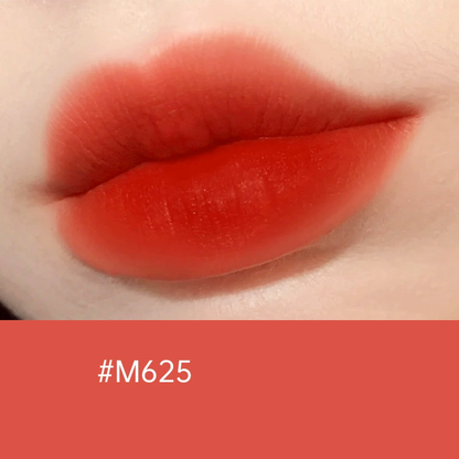 Rouge à lèvres mat hydratant teinte corail doux M720