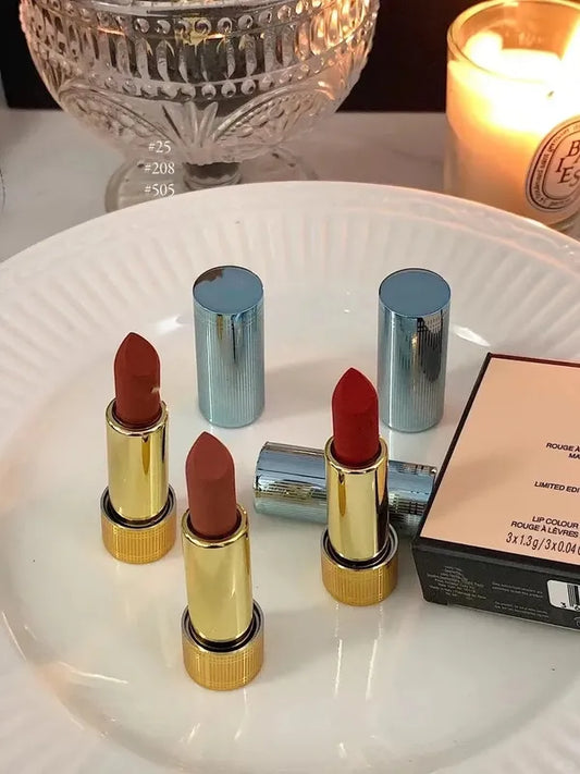 Coffret cadeau 3 rouges à lèvres mat couleur nude